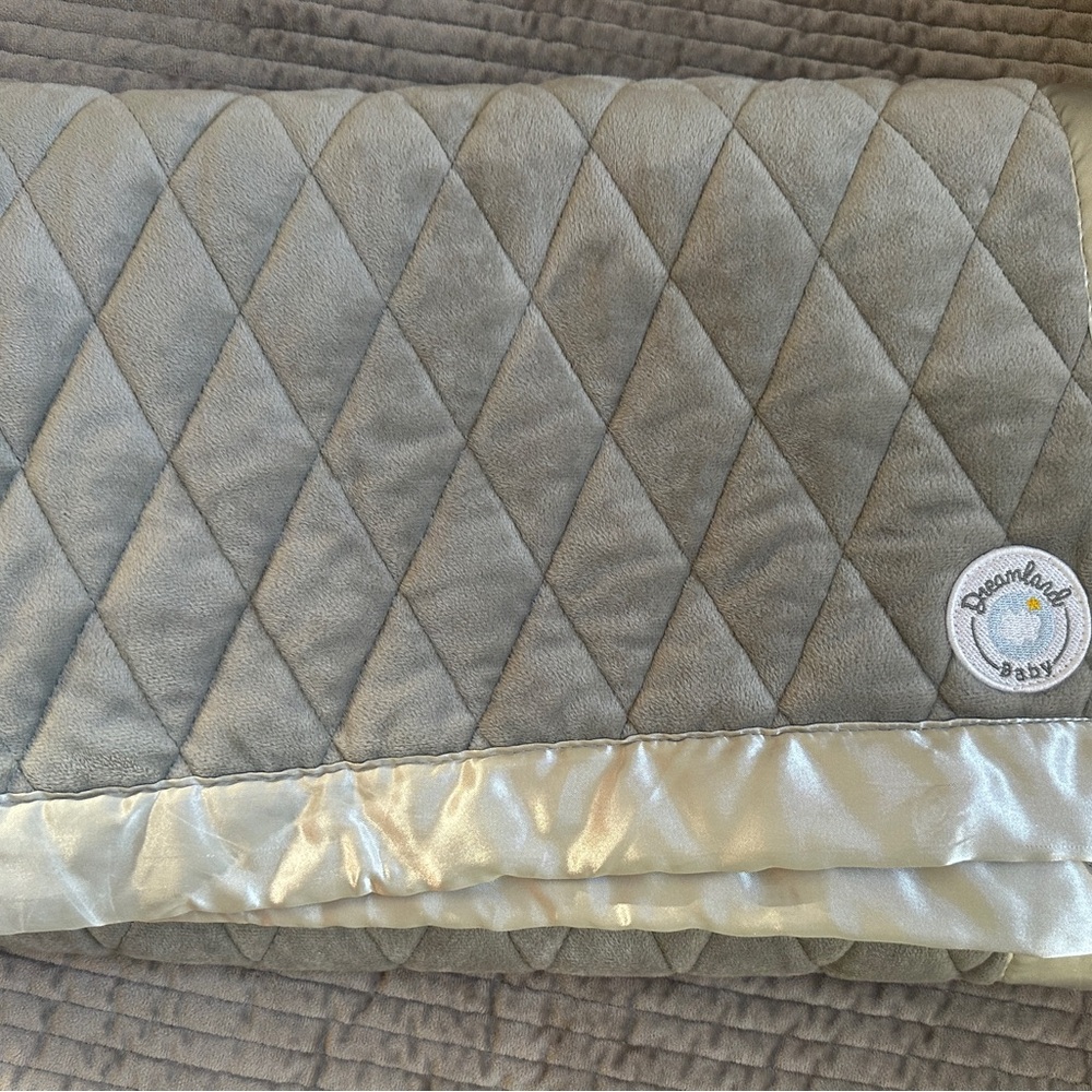 Dreamland Baby Toddler Blanket - Gray